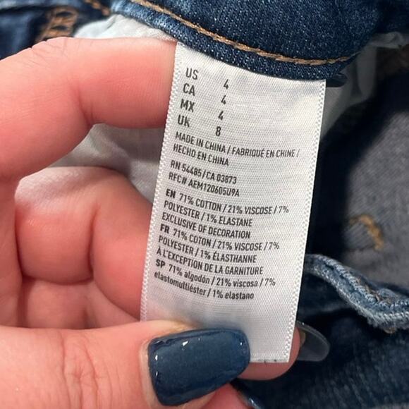 American Eagle Hi-Rise Shortie Shorts Distressed Denim Dark Wash Blue Size 4 - Picture 7 of 8